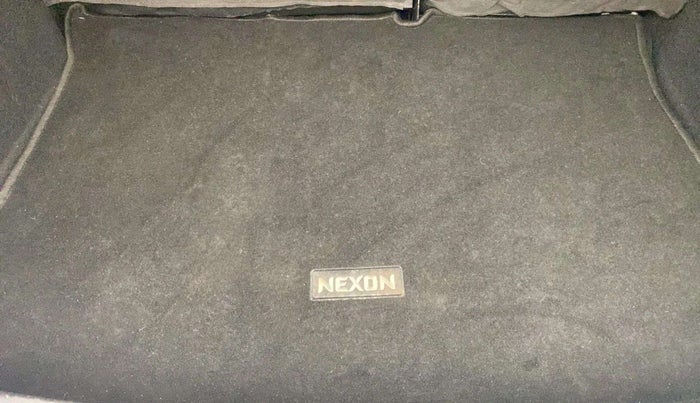 2021 Tata NEXON XZA PLUS SUNROOF DUAL TONE PETROL, Petrol, Automatic, 29,183 km, Boot Inside
