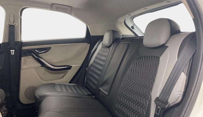 2021 Tata NEXON XZA PLUS SUNROOF DUAL TONE PETROL, Petrol, Automatic, 29,183 km, Right Side Rear Door Cabin