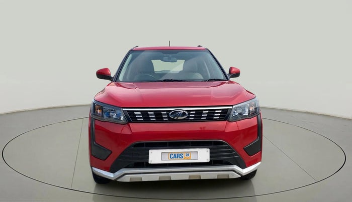 2022 Mahindra XUV300 W6 1.2 PETROL, Petrol, Manual, 24,612 km, Front