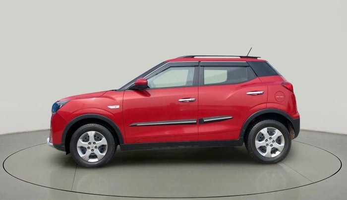 2022 Mahindra XUV300 W6 1.2 PETROL, Petrol, Manual, 24,612 km, Left Side