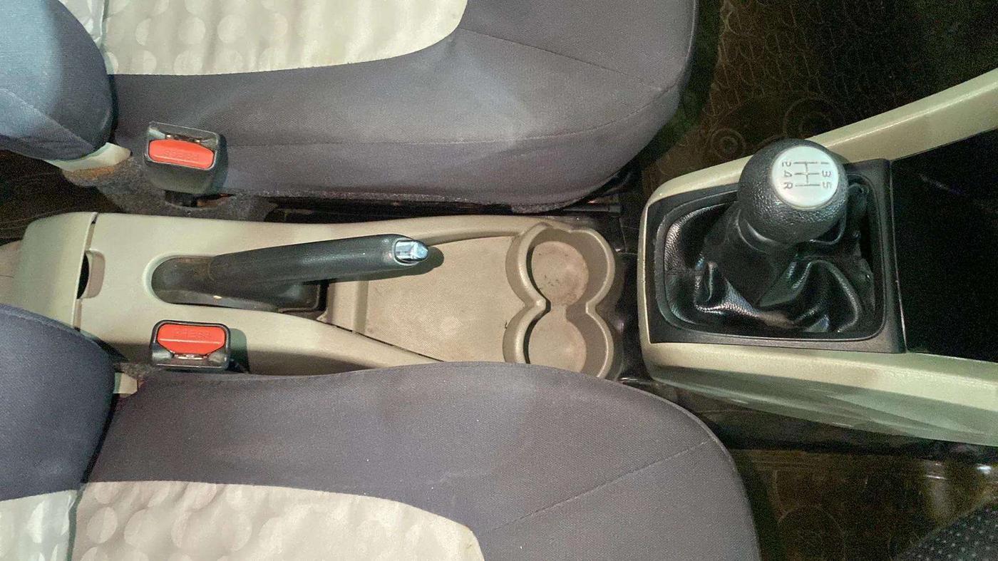 2016 Maruti Celerio VXI, Petrol, Manual, 37,817 km, Gear Lever