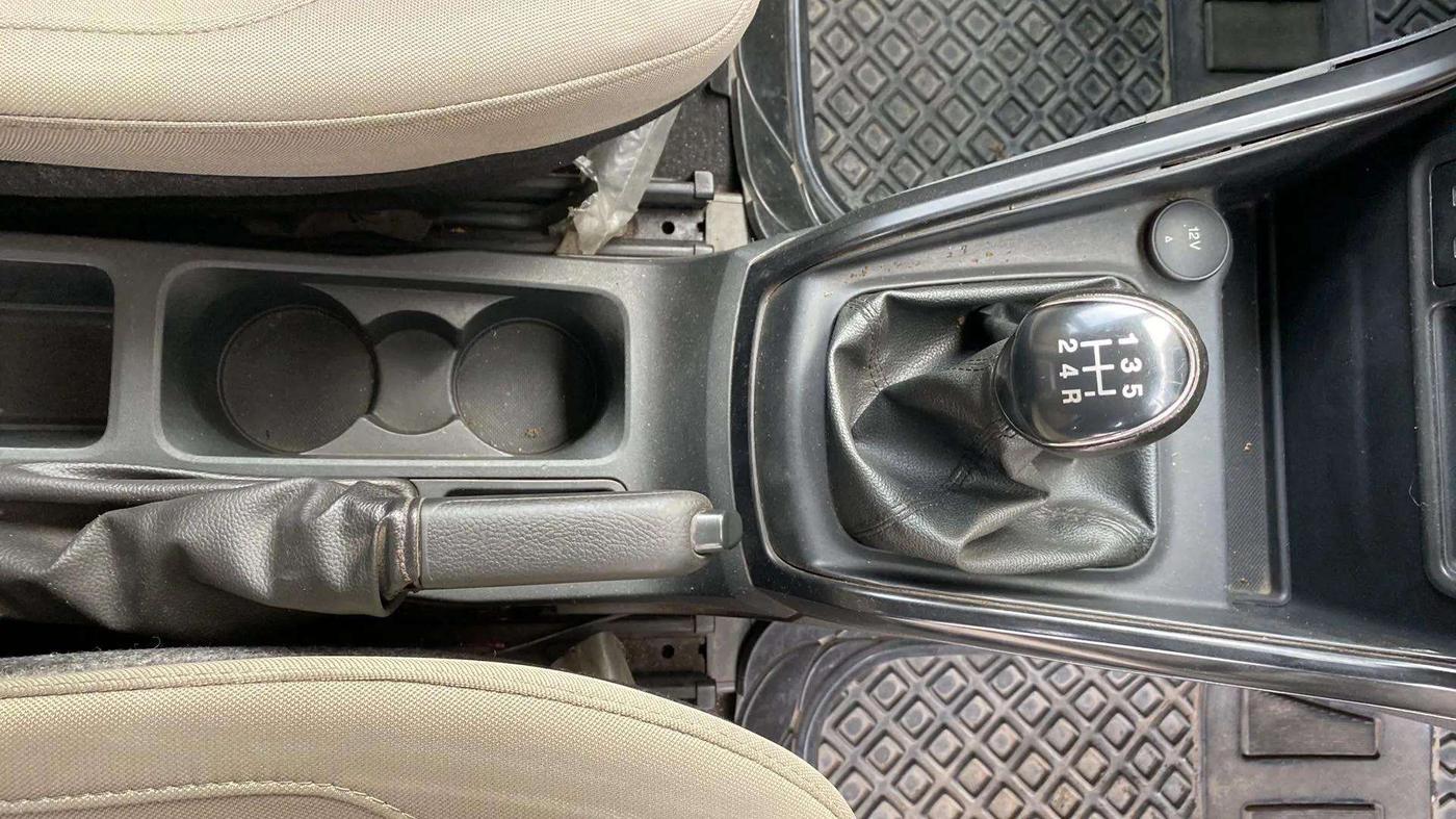 2019 Ford Ecosport TREND 1.5L PETROL, Petrol, Manual, 66,983 km, Gear Lever