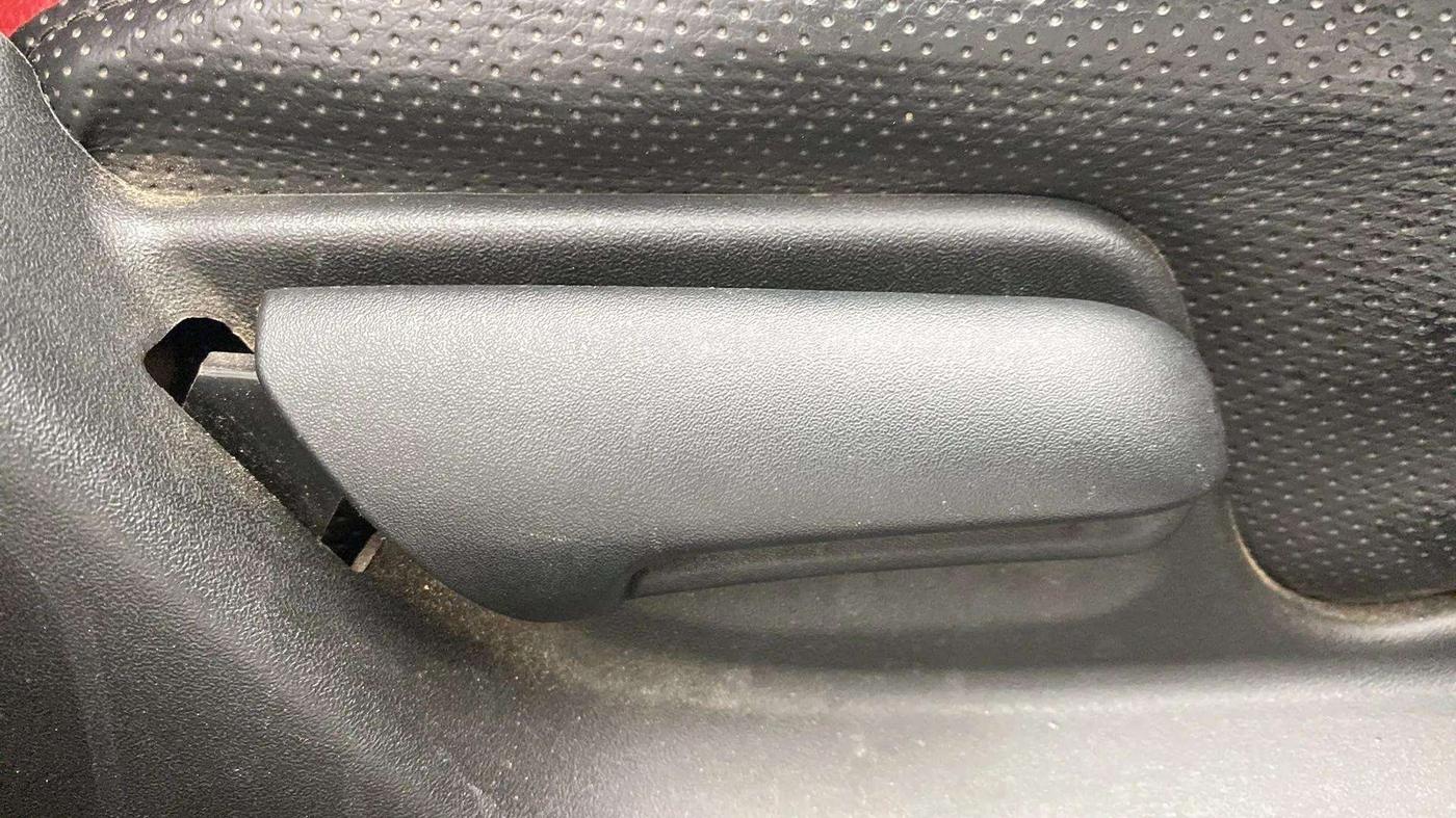 2014 Maruti Swift VXI, Petrol, Manual, 68,289 km, Driver Side Adjustment Panel