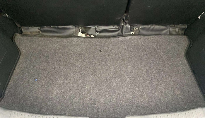 2018 Maruti IGNIS DELTA 1.2, Petrol, Manual, 8,575 km, Boot Inside