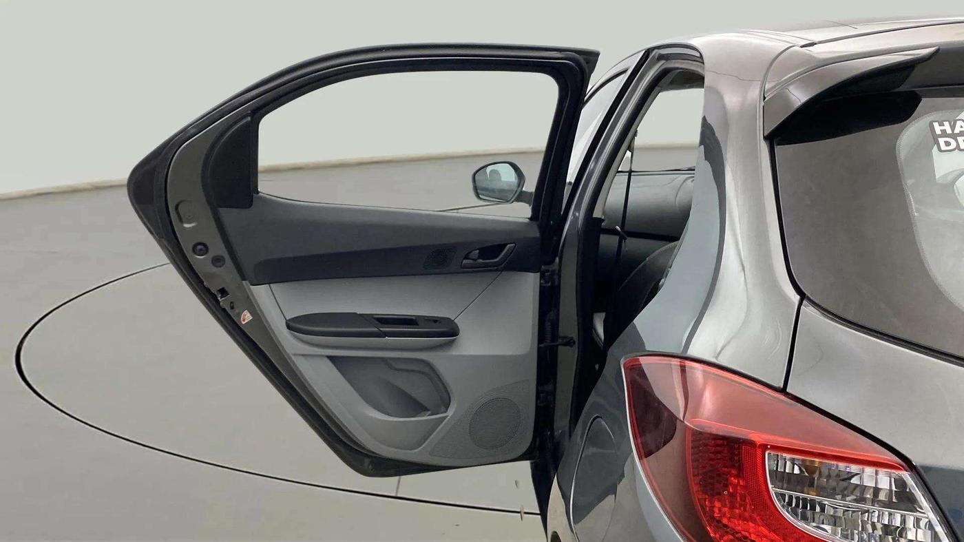 2021 Tata Tiago XT PETROL, Petrol, Manual, 21,033 km, LHS Rear Door