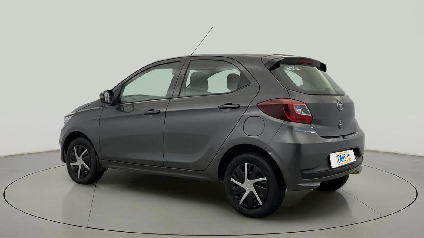 2021 Tata Tiago XT PETROL, Petrol, Manual, 21,033 km, Left Back Diagonal