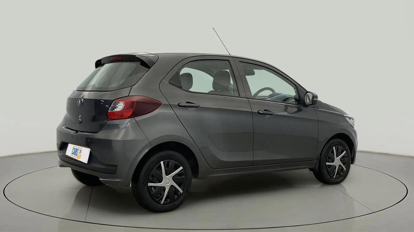 2021 Tata Tiago XT PETROL, Petrol, Manual, 21,033 km, Right Back Diagonal