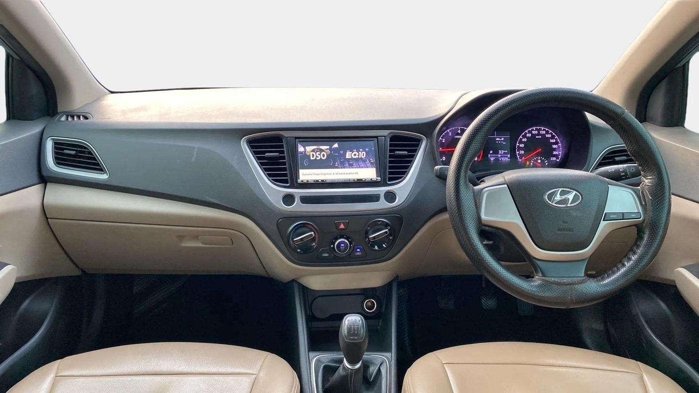 2019 Hyundai Verna 1.4 E PETROL, CNG, Manual, 47,025 km, Dashboard