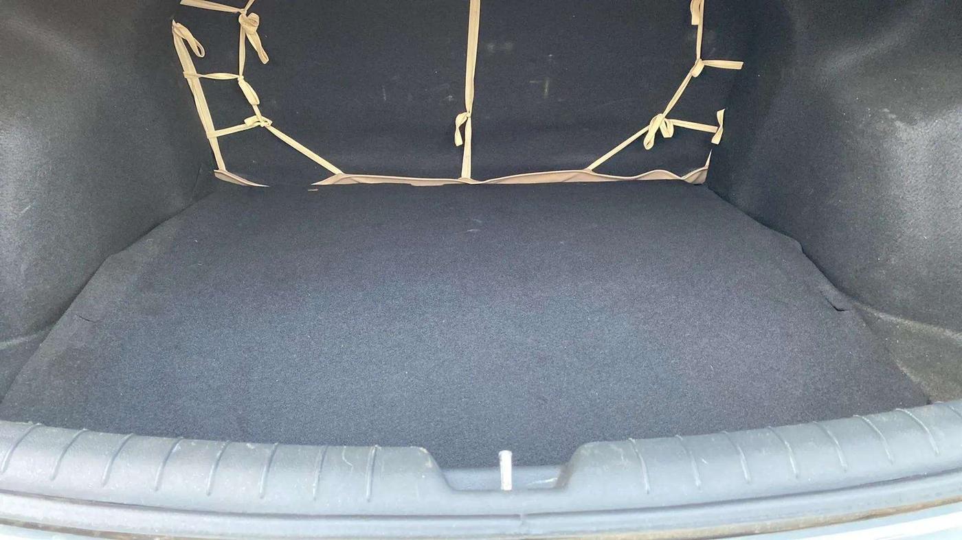 2019 Hyundai Verna 1.4 E PETROL, CNG, Manual, 47,025 km, Boot Inside
