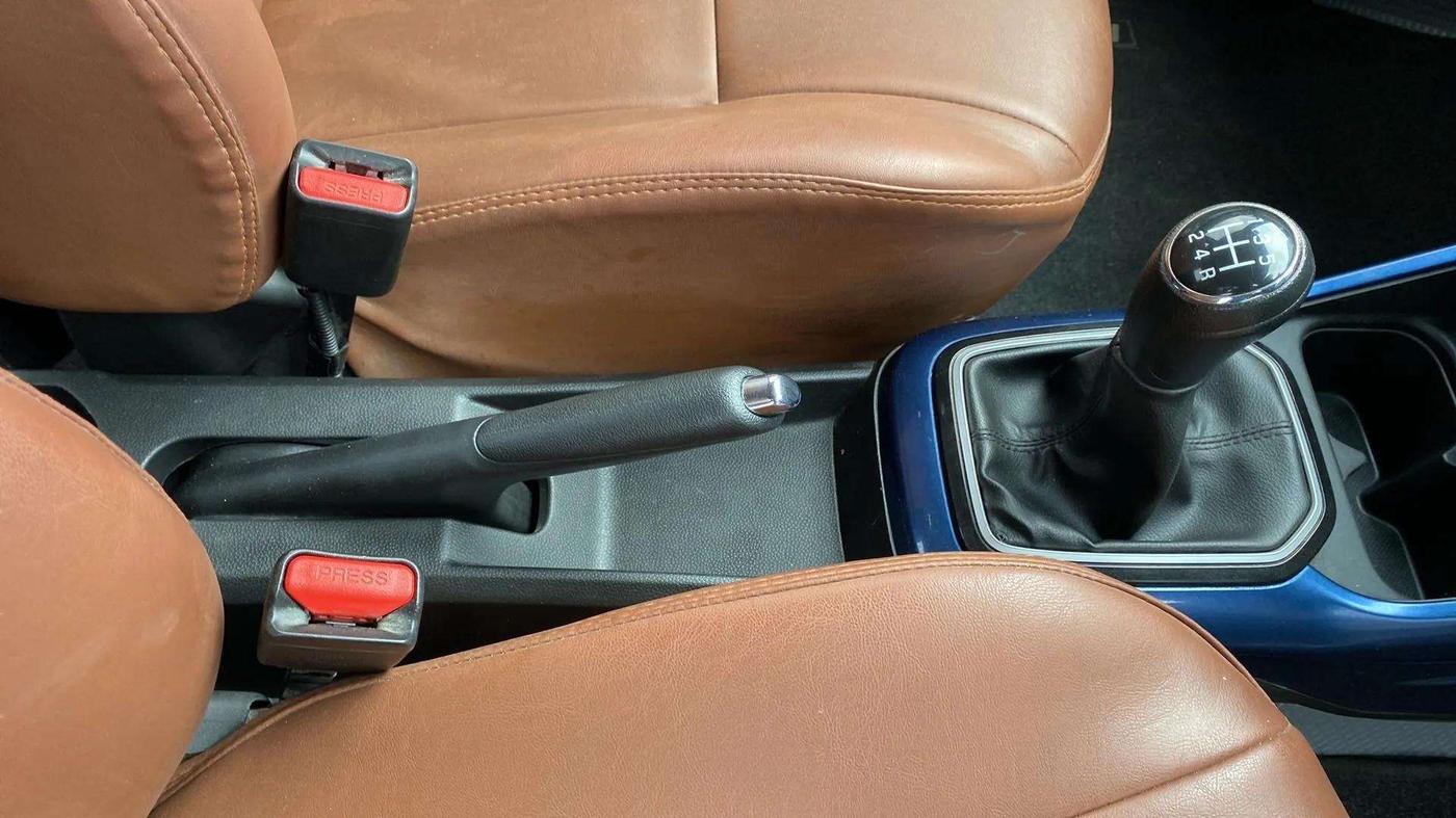 2022 Maruti IGNIS ZETA 1.2, Petrol, Manual, 41,988 km, Gear Lever