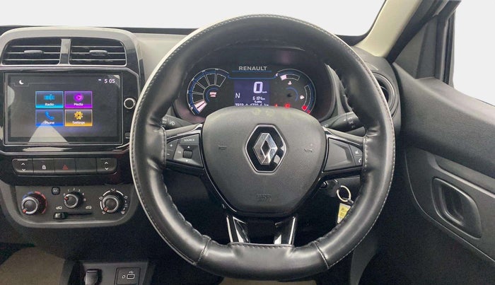 2023 Renault Kwid RXT 1.0 AMT, Petrol, Automatic, 6,184 km, Steering Wheel Close Up