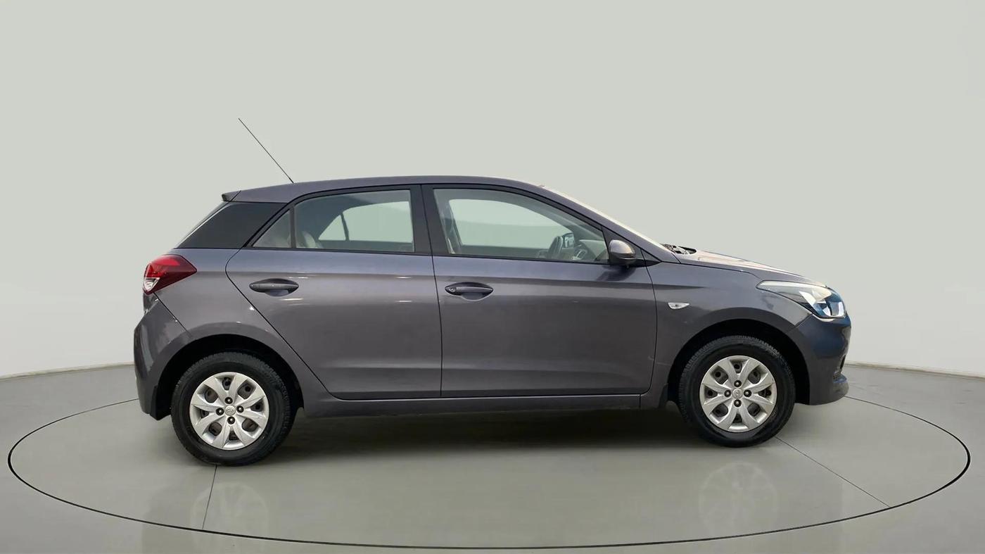 2016 Hyundai Elite i20 MAGNA 1.2, Petrol, Manual, 74,841 km, Right Side