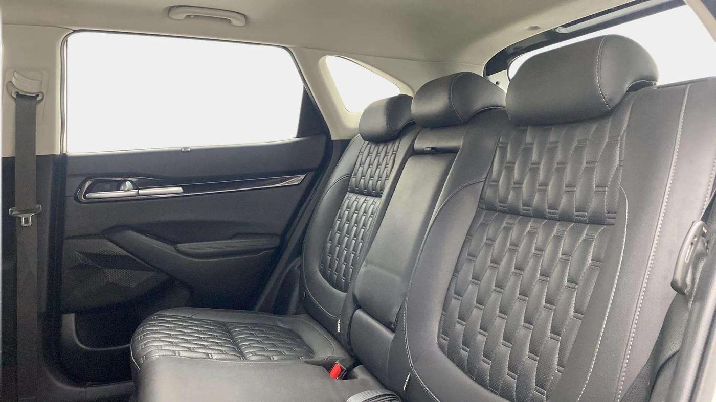 2020 KIA SELTOS HTX ANNIVERSARY EDITION 1.5 DIESEL, Diesel, Manual, 45,306 km, Right Side Rear Door Cabin
