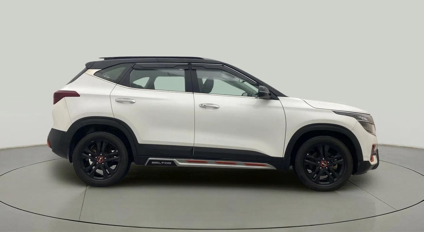 2020 KIA SELTOS HTX ANNIVERSARY EDITION 1.5 DIESEL, Diesel, Manual, 45,306 km, Right Side View