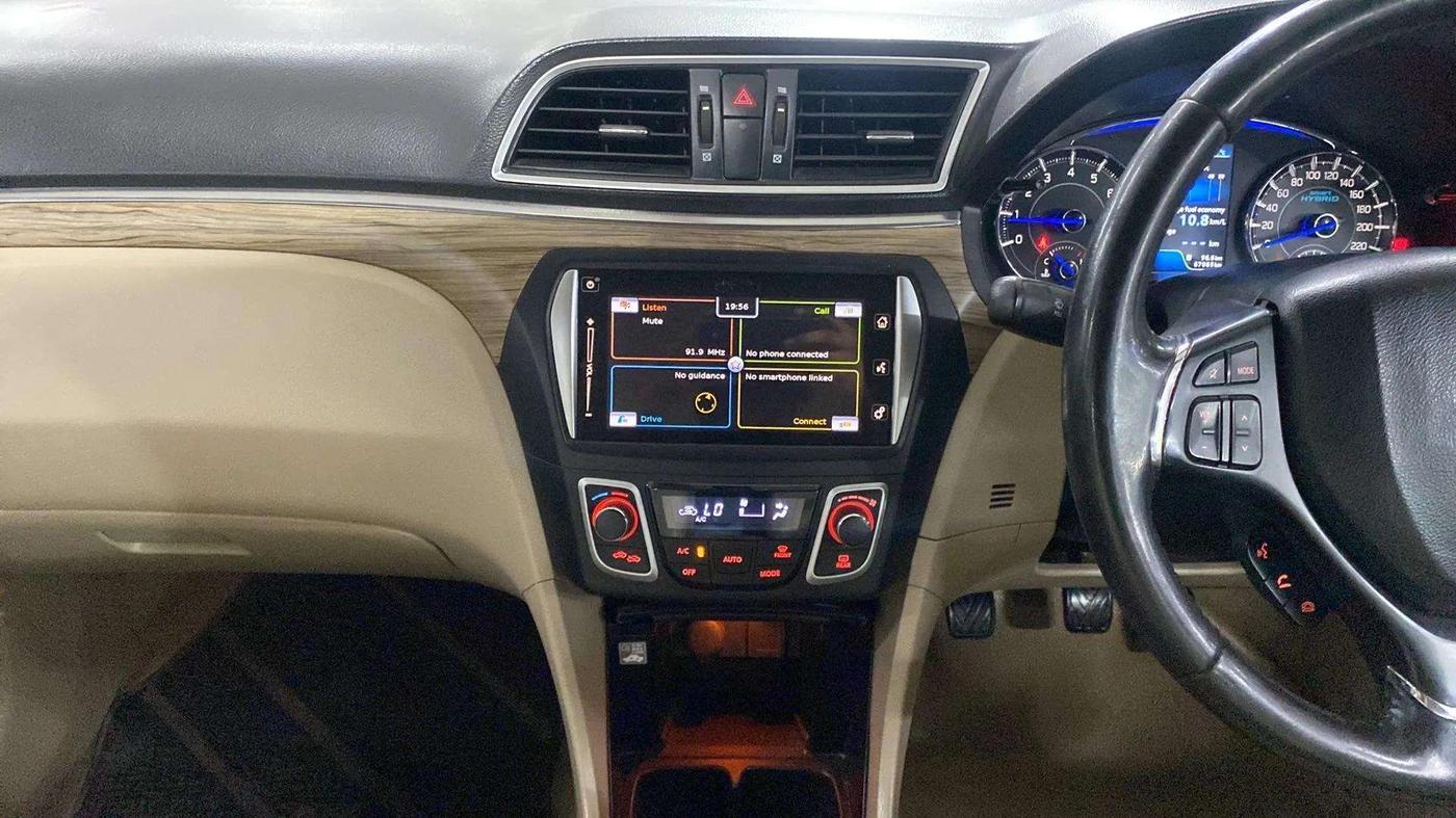 2019 Maruti Ciaz ALPHA 1.5 SHVS PETROL, Petrol, Manual, 67,171 km, Air Conditioner
