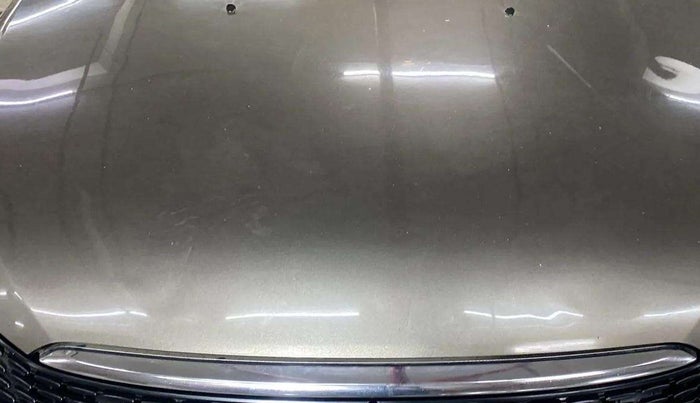 2019 Maruti Ciaz ALPHA 1.5 SHVS PETROL, Petrol, Manual, 67,048 km, Bonnet (hood) - Slightly dented