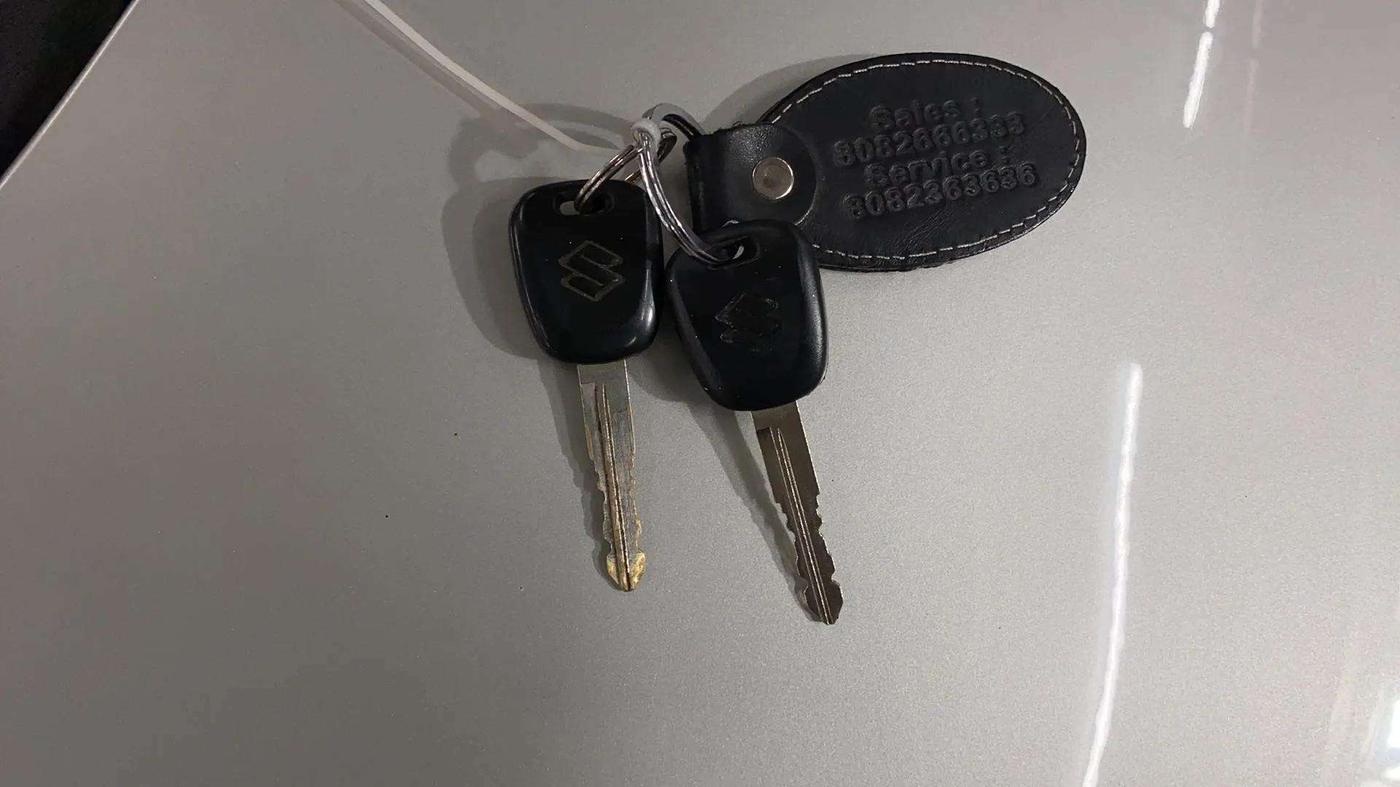 2016 Maruti Celerio VXI, Petrol, Manual, 25,311 km, Key Close Up