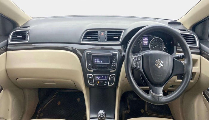 2017 Maruti Ciaz ZXI, Petrol, Manual, 61,707 km, Dashboard