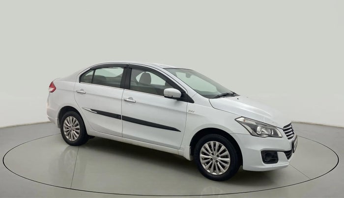 2017 Maruti Ciaz ZXI, Petrol, Manual, 61,707 km, Right Front Diagonal