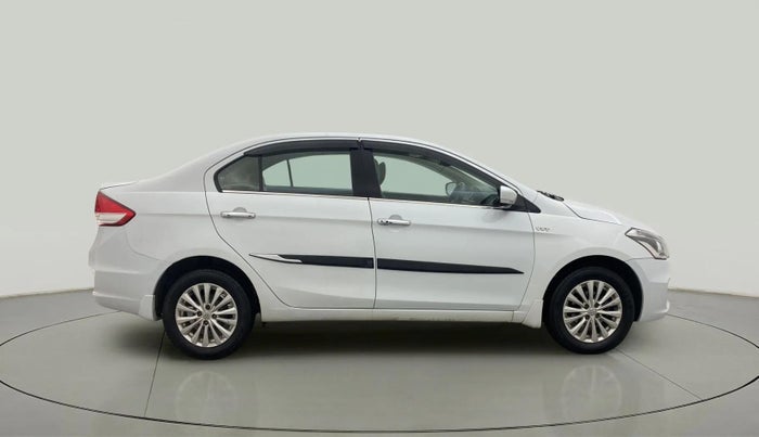 2017 Maruti Ciaz ZXI, Petrol, Manual, 61,707 km, Right Side