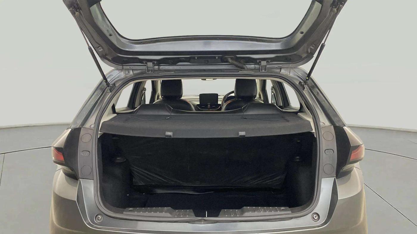 2021 Tata ALTROZ XE PETROL, Petrol, Manual, 38,675 km, Boot Open Zoomed View
