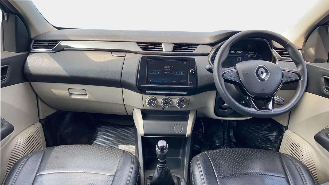 2019 Renault TRIBER RXT, Petrol, Manual, 59,017 km, Dashboard