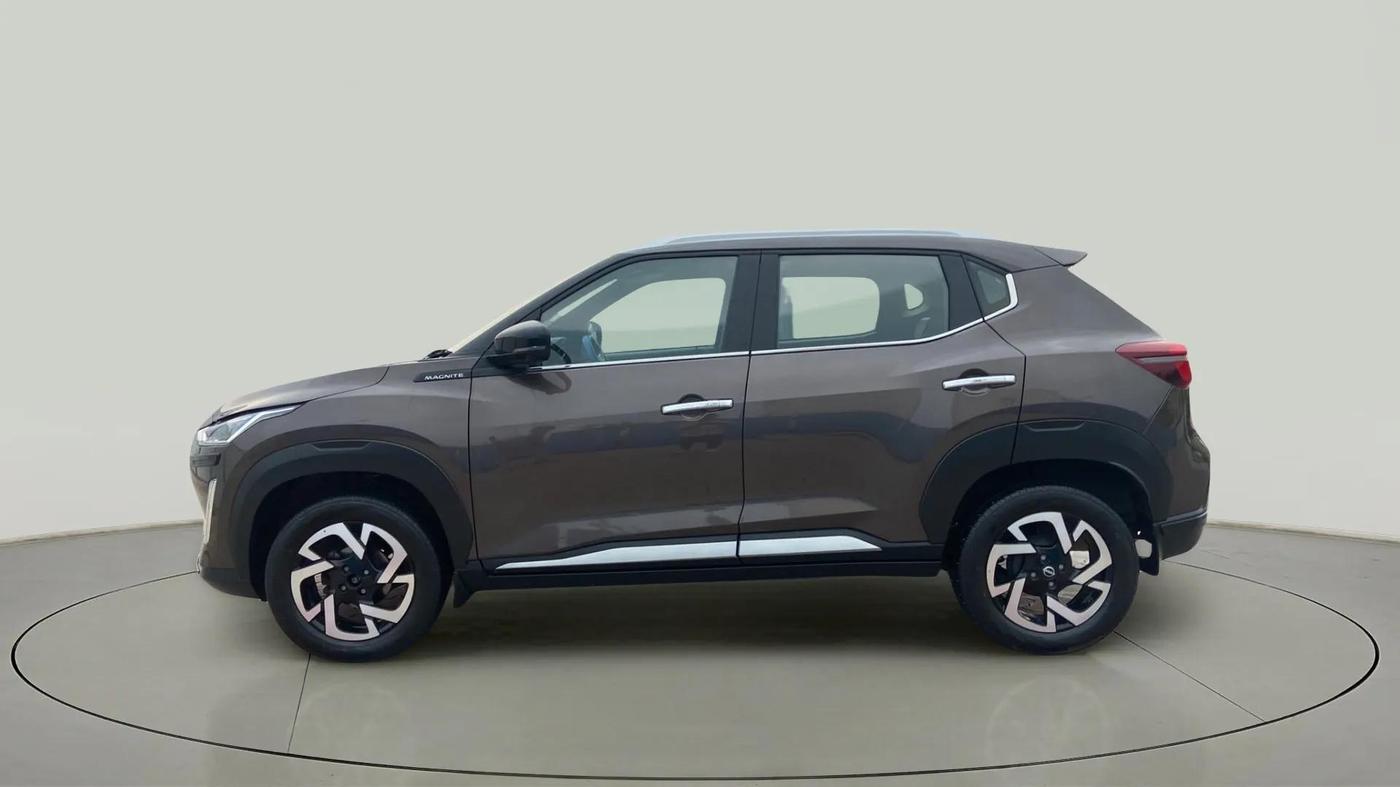 2022 Nissan MAGNITE XV PREMIUM, Petrol, Manual, 22,357 km, Left Side