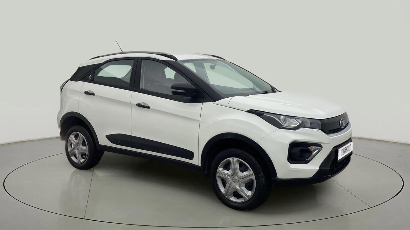 2023 Tata NEXON XM PETROL, Petrol, Manual, 14,332 km, SRP