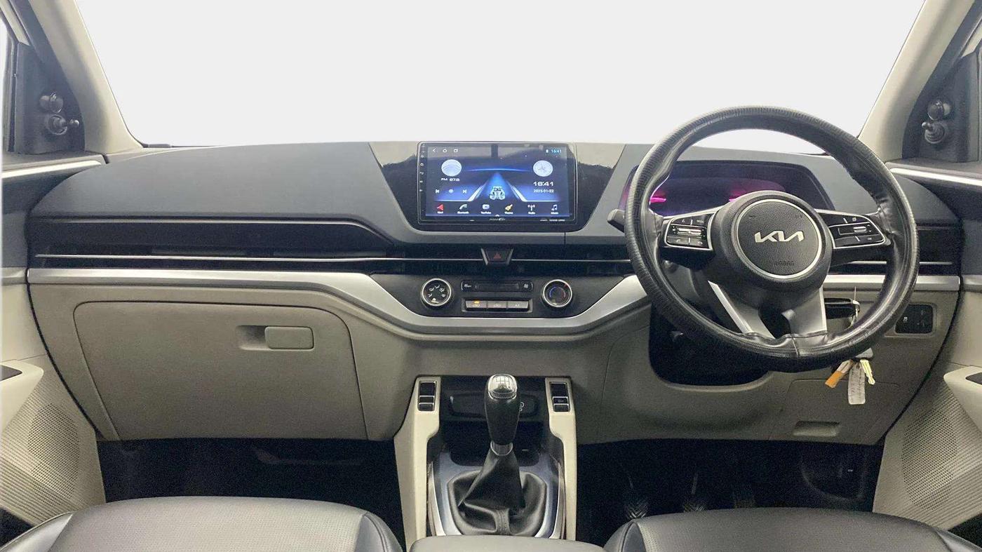 2022 KIA CARENS PREMIUM 1.4 PETROL 7 STR, Petrol, Manual, 37,392 km, Dashboard