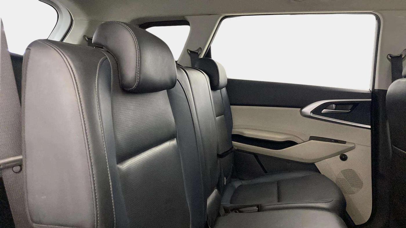 2022 KIA CARENS PREMIUM 1.4 PETROL 7 STR, Petrol, Manual, 37,392 km, Right Side Front Door Cabin