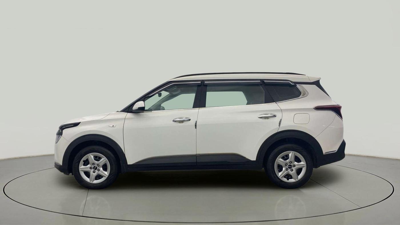 2022 KIA CARENS PREMIUM 1.4 PETROL 7 STR, Petrol, Manual, 37,392 km, Left Side