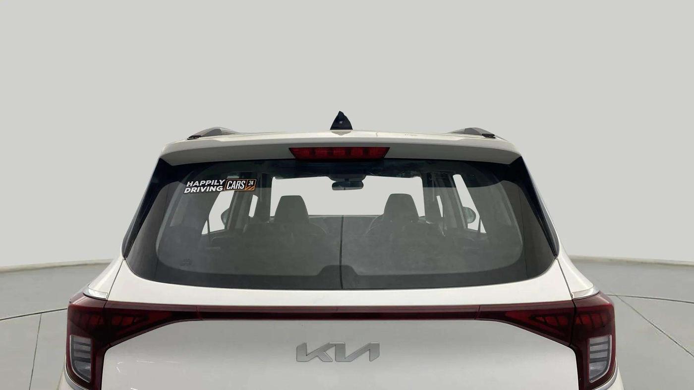 2022 KIA CARENS PREMIUM 1.4 PETROL 7 STR, Petrol, Manual, 37,392 km, Rear Windshield