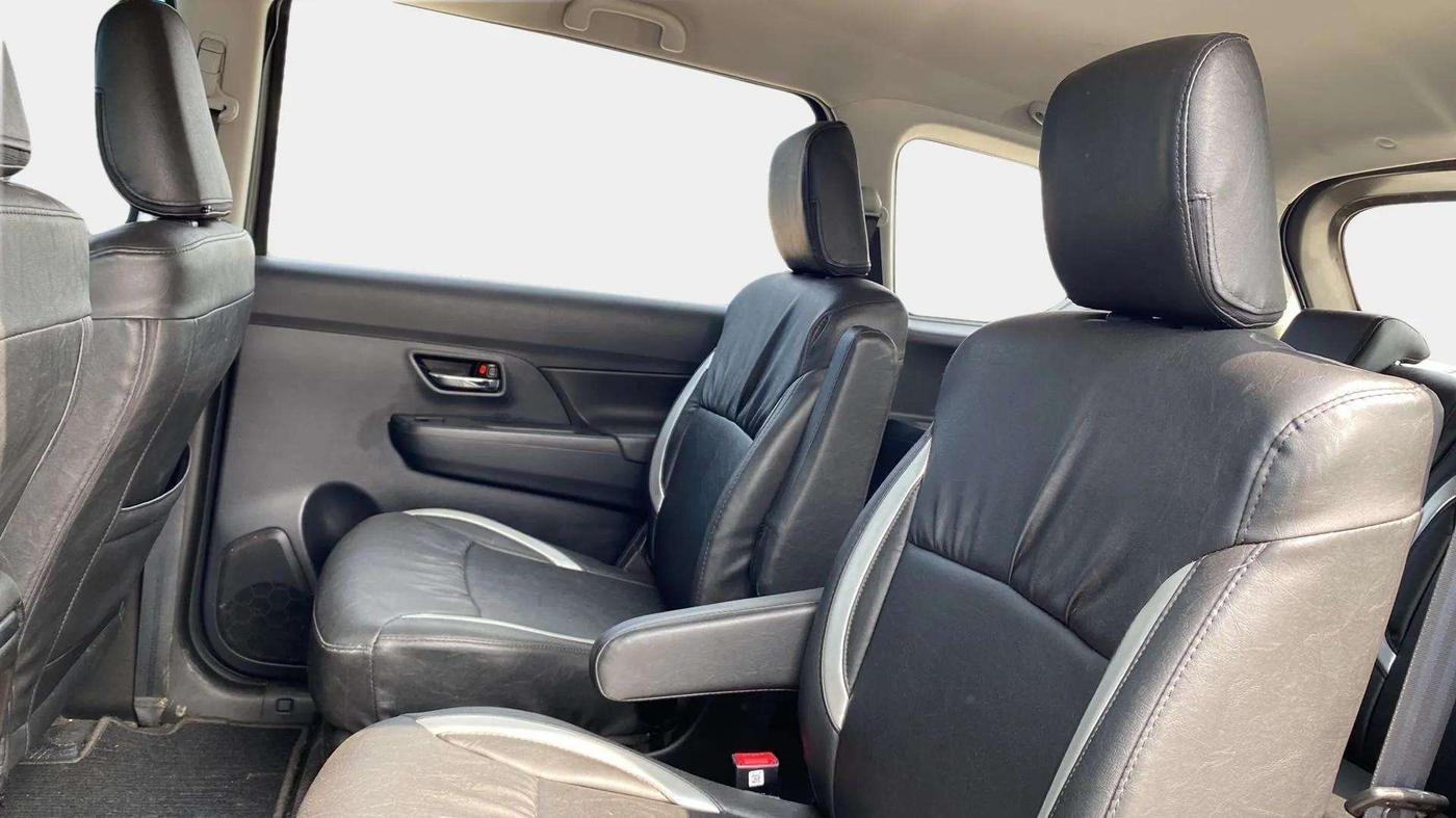 2021 Maruti XL6 ZETA AT, Petrol, Automatic, 23,302 km, Right Side Rear Door Cabin