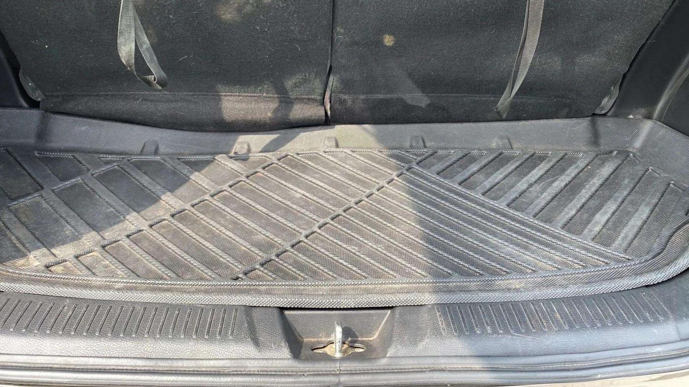 2021 Maruti XL6 ZETA AT, Petrol, Automatic, 23,302 km, Boot Inside