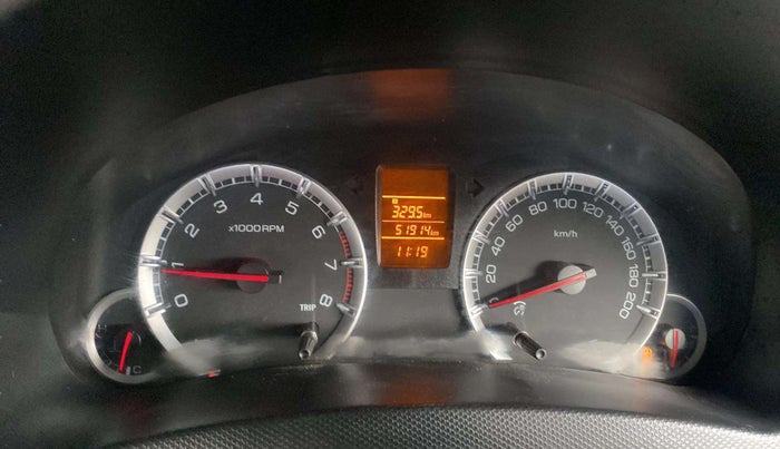 2013 Maruti Swift VXI, Petrol, Manual, 51,984 km, Odometer Image