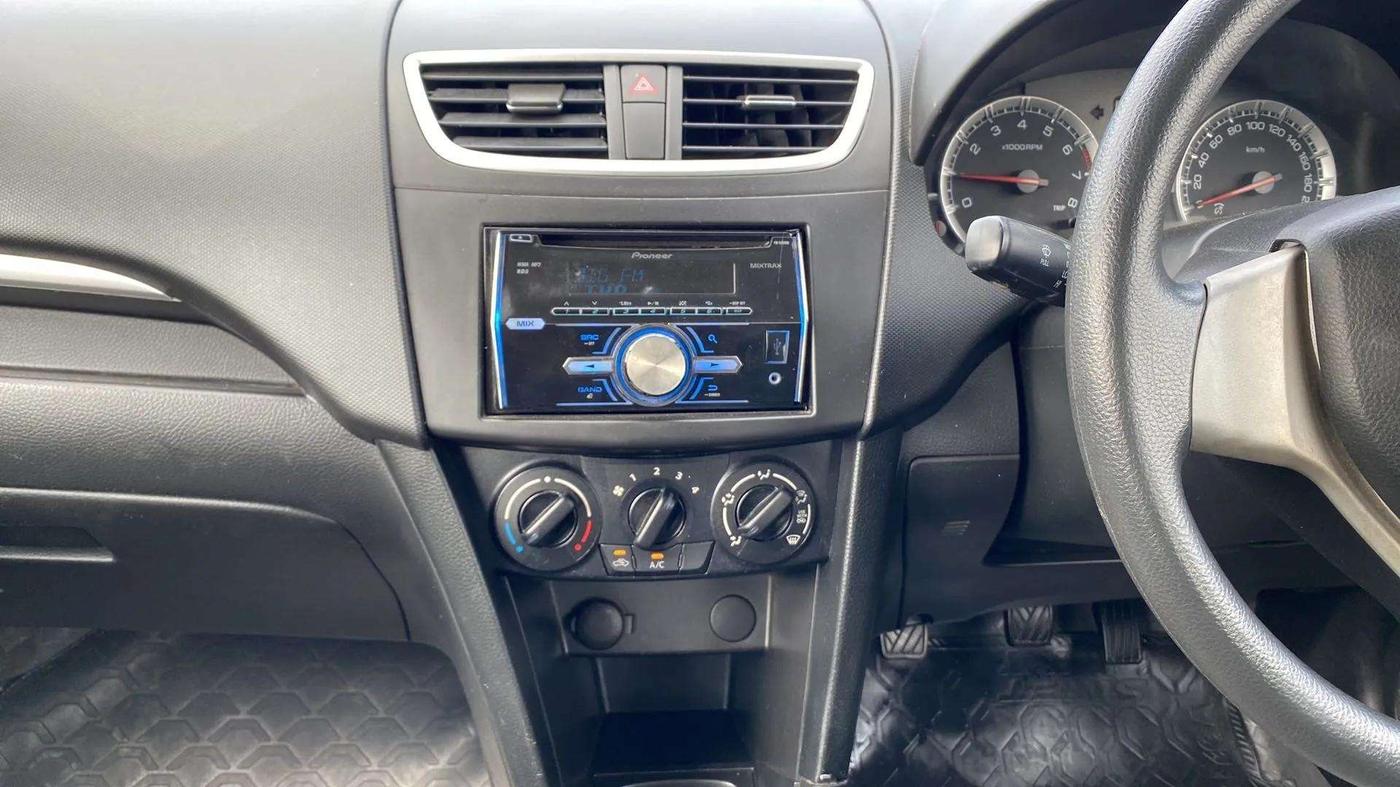 2013 Maruti Swift VXI, Petrol, Manual, 51,984 km, Air Conditioner