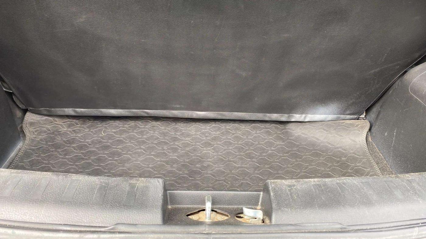 2013 Maruti Swift VXI, Petrol, Manual, 51,984 km, Boot Inside