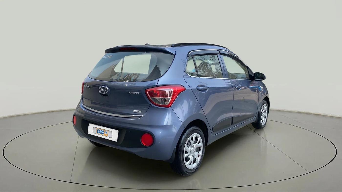 2017 Hyundai Grand i10 SPORTZ 1.2 KAPPA VTVT, Petrol, Manual, 20,897 km, Right Back Diagonal