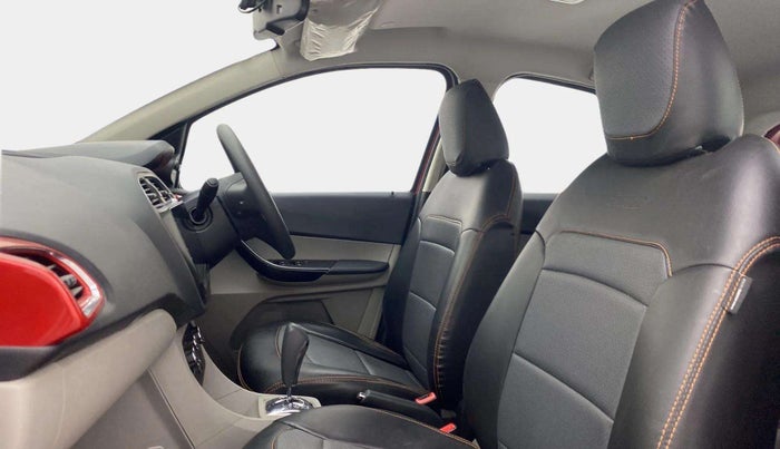 2017 Tata Tiago XZA PLUS PETROL, Petrol, Automatic, 18,326 km, Right Side Front Door Cabin