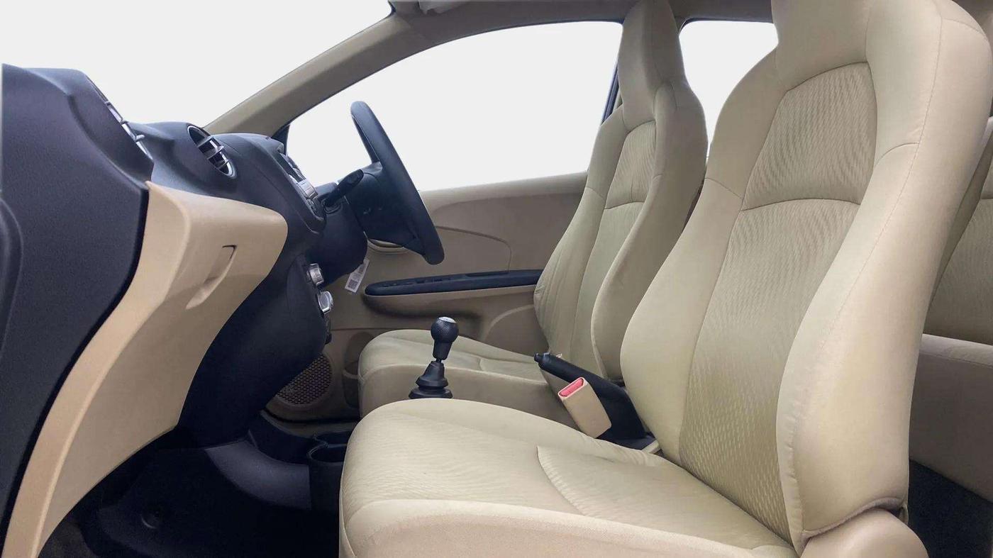 2015 Honda Amaze 1.2L I-VTEC SX, Petrol, Manual, 68,575 km, Right Side Front Door Cabin