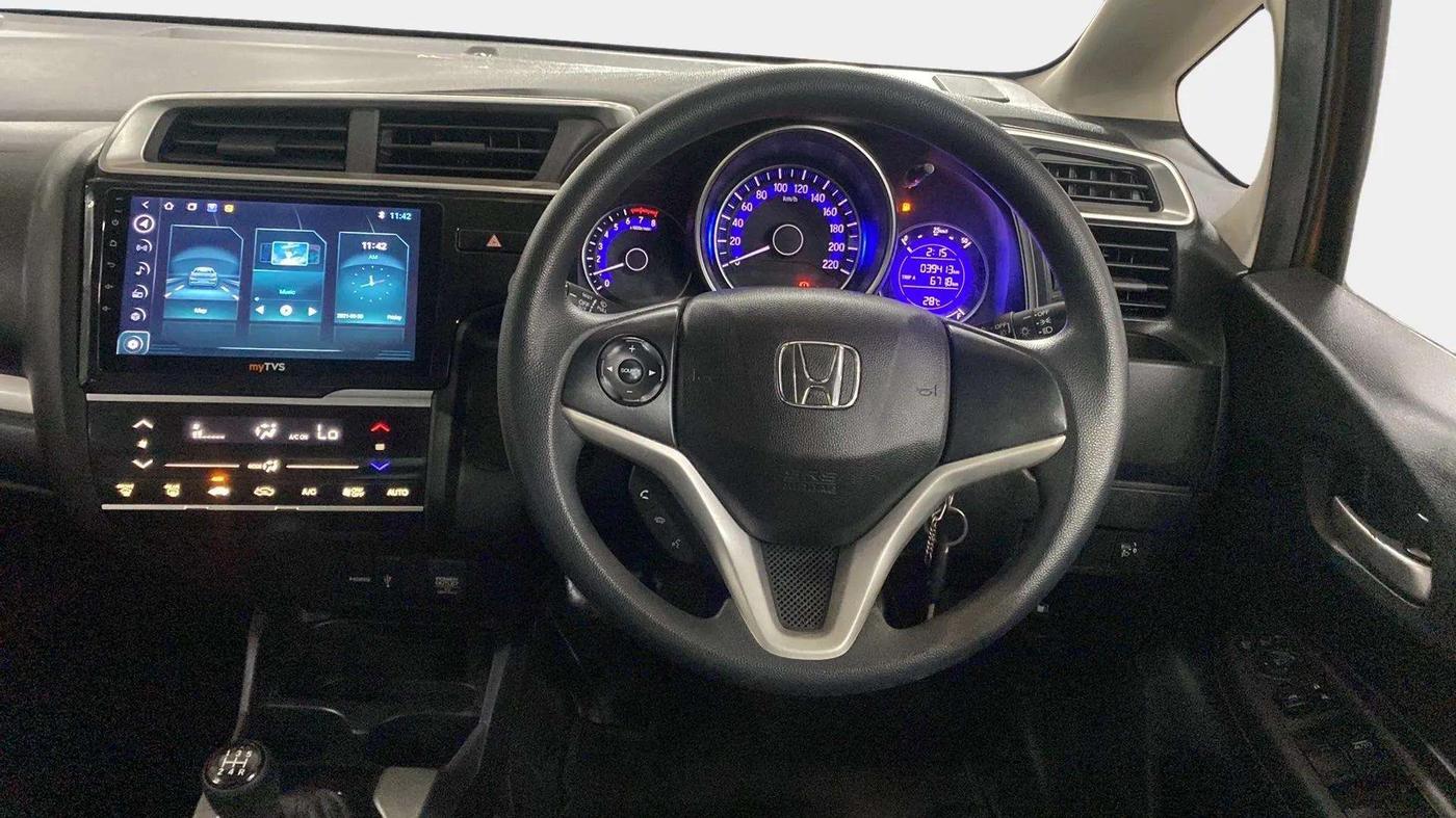 2017 Honda WR-V 1.2L I-VTEC VX MT, Petrol, Manual, 39,469 km, Steering Wheel Close Up