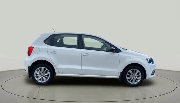 2016 Volkswagen Polo HIGHLINE1.2L, Petrol, Manual, 56,576 km, Right Side