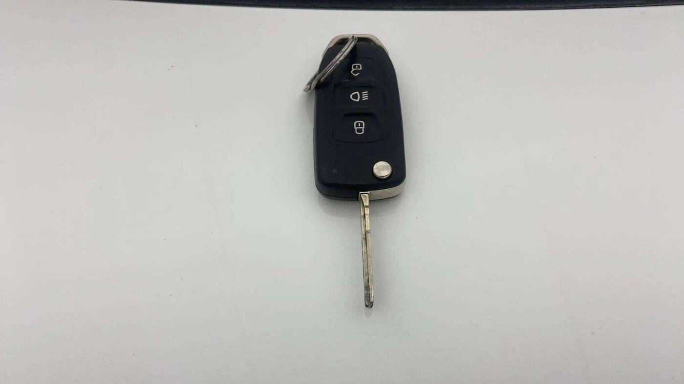 2022 Tata Tiago XZ PLUS PETROL, Petrol, Manual, 37,337 km, Key Close Up