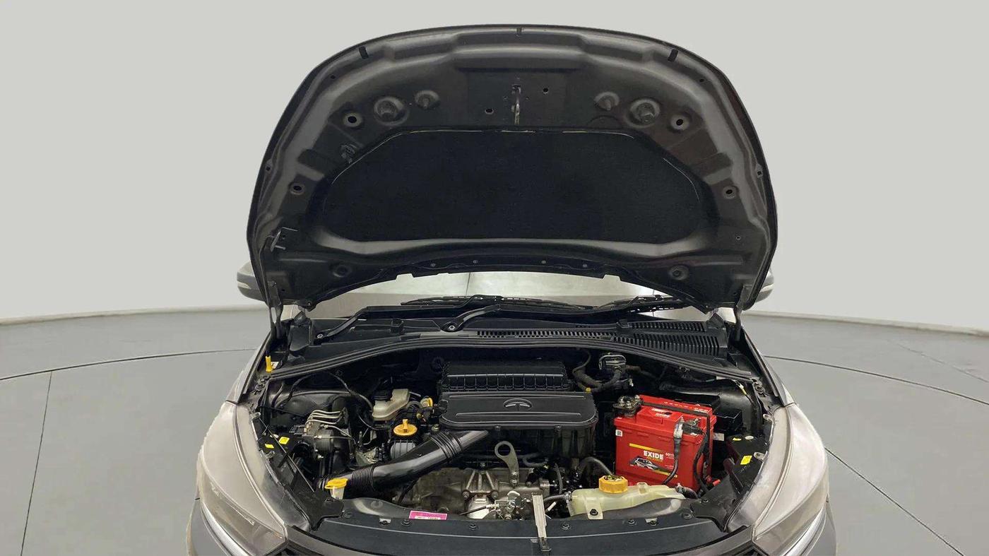 2020 Tata Tiago XZ PETROL, Petrol, Manual, 61,970 km, Open Bonet