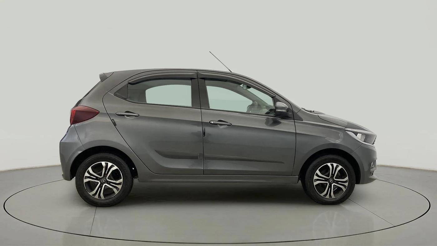 2020 Tata Tiago XZ PETROL, Petrol, Manual, 61,970 km, Right Side View
