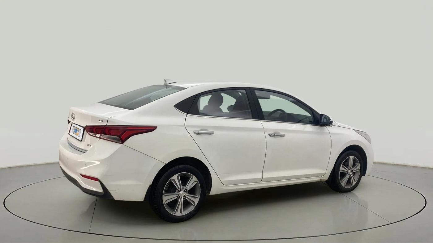 2018 Hyundai Verna 1.6 VTVT SX O, Petrol, Manual, 84,773 km, Right Back Diagonal