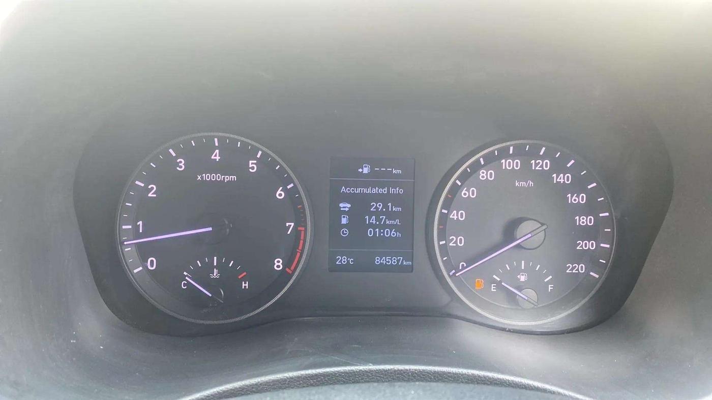 2018 Hyundai Verna 1.6 VTVT SX O, Petrol, Manual, 84,773 km, Odometer Image
