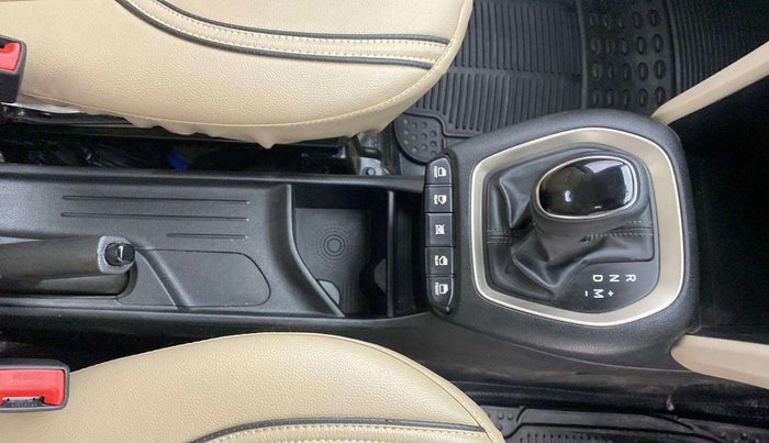 2020 Hyundai NEW SANTRO MAGNA AMT, Petrol, Automatic, 44,136 km, Gear Lever