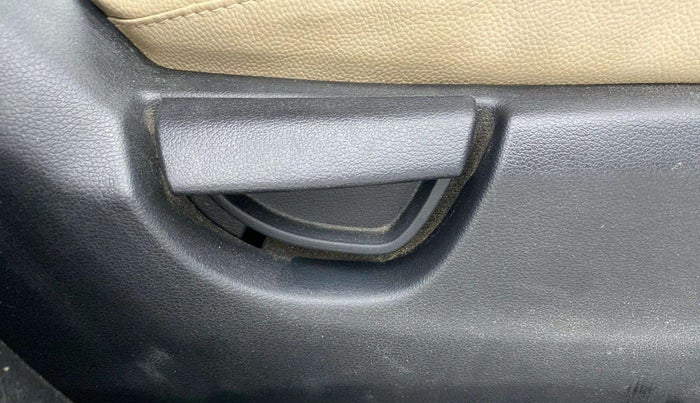 2020 Hyundai NEW SANTRO MAGNA AMT, Petrol, Automatic, 44,136 km, Driver Side Adjustment Panel