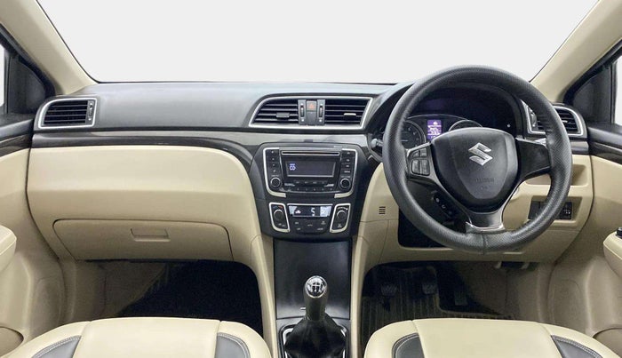 2015 Maruti Ciaz ZXI, Petrol, Manual, 74,838 km, Dashboard